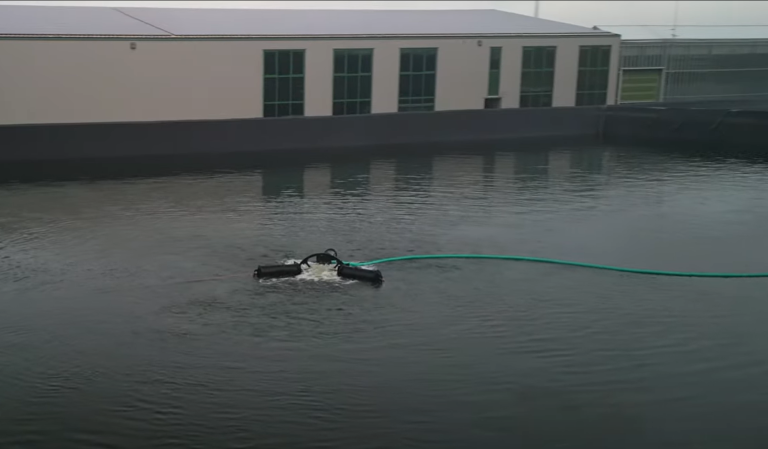 Afbeelding Zorg voor een schoon waterbassin met Hortispoor Koper Pro